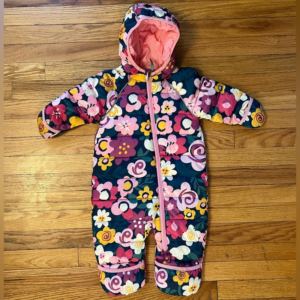 6-12 Hanna Andersson DOWN snowsuit.
